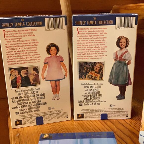 SHIRLEY TEMPLE VHS LOT OF 4 - Picture 6 of 7